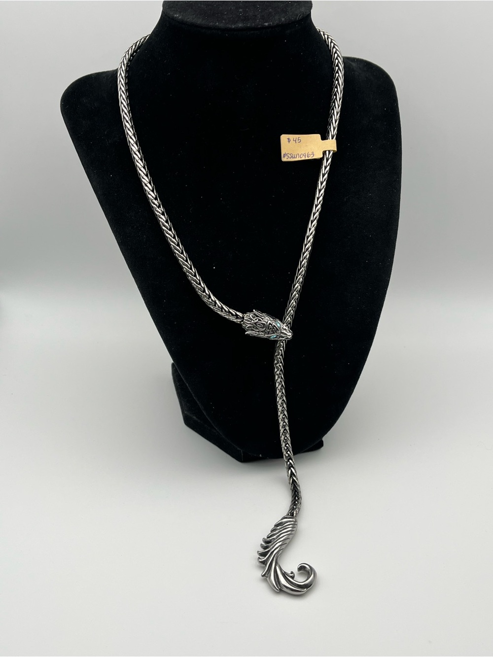 Intricate 24” Stainless Steel Wolf Head Lariat Necklace